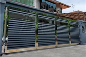 Stainless steel folding gate with aluminium panels and tempered glass