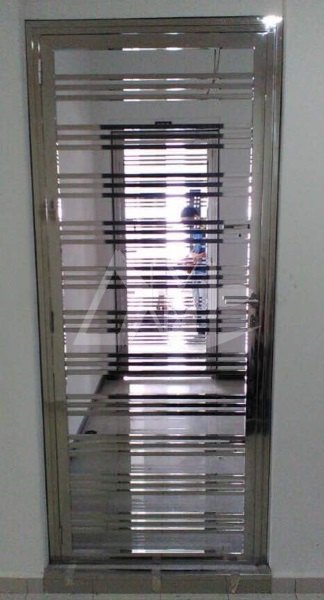 Stainless Steel Door 012